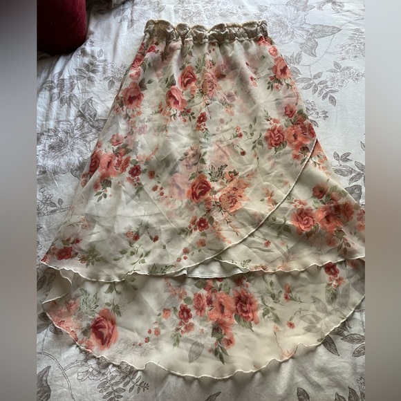 Vintage Pull On Cream Floral Asymmetric Slip Skirt Medium Fairycore Coquette - Picture 1 of 8